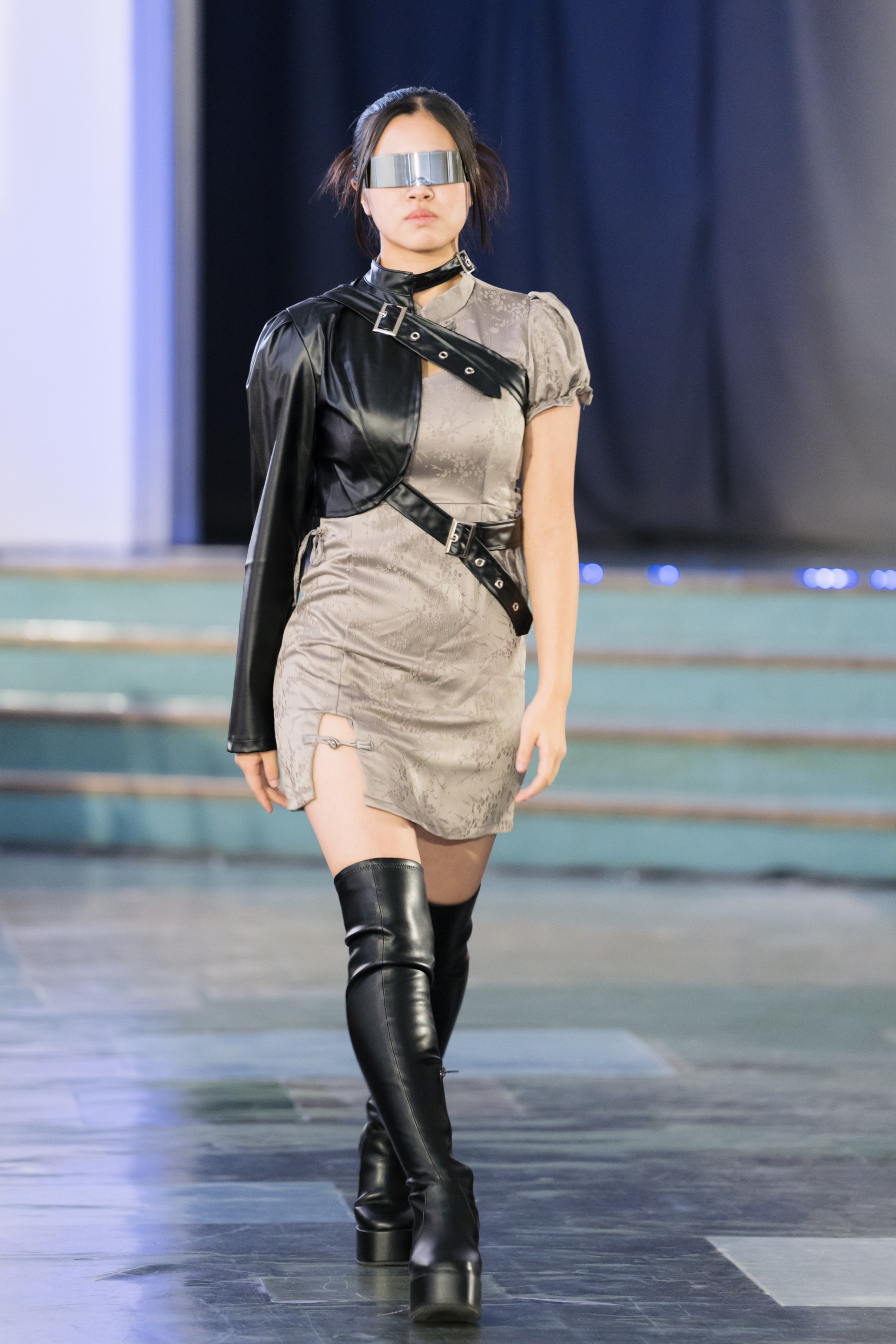 イートアンドホールディングス